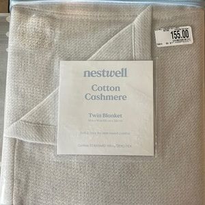 Brand new! Nestwell Cotton Cashmere Twin Blanket!